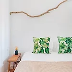 Bright Loft @ Downtown شقة