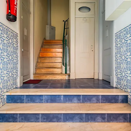 Bright Loft @ Downtown Διαμέρισμα *